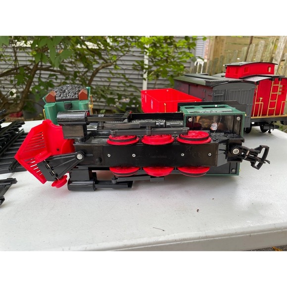 Rio Grande Model Scientific Train Set Engine Cars Track Collection-Xmas train - Picture 3 of 10